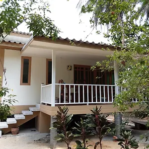홀리데이파크 Baan Moonchan House 2*