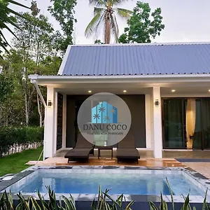Villa Danu Coco Pool