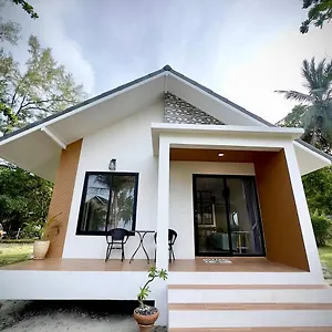 White Pearl 2br Beachfront House Malibu Seaview Hébergement de vacances Mae Haa