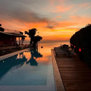 Semesteranläggning (resort) Sunset Beach Club & Spa Haad Rin