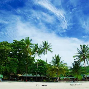 Dreamland Resort 2*