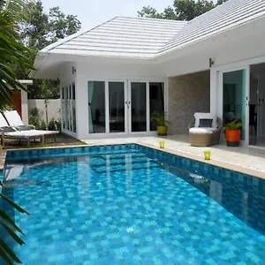 Villa Baan Tai Tara 4 *