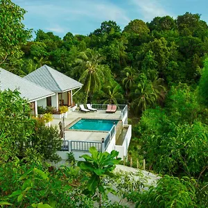Luxurious Pool With Great Sea View *